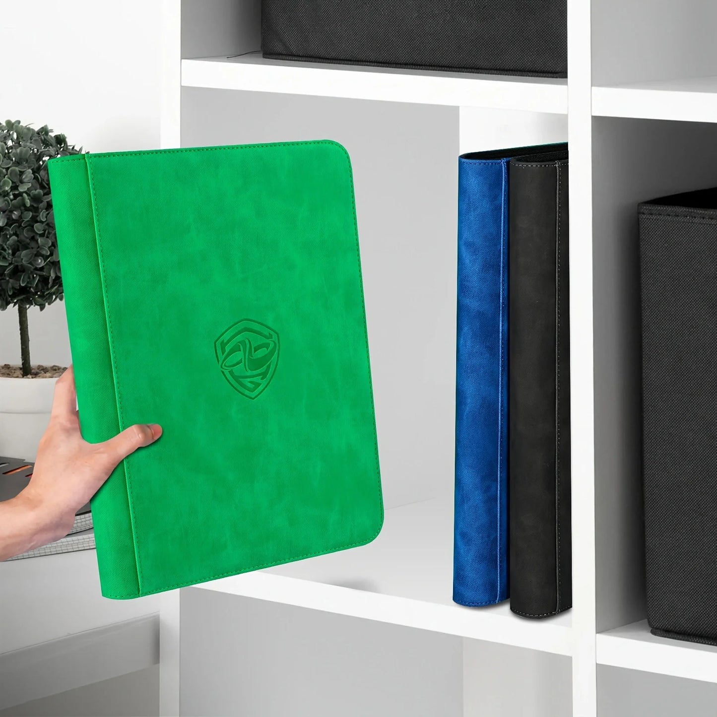 Premium 9-Pocket Zipper Card Binder – Holds 360 Trading Cards